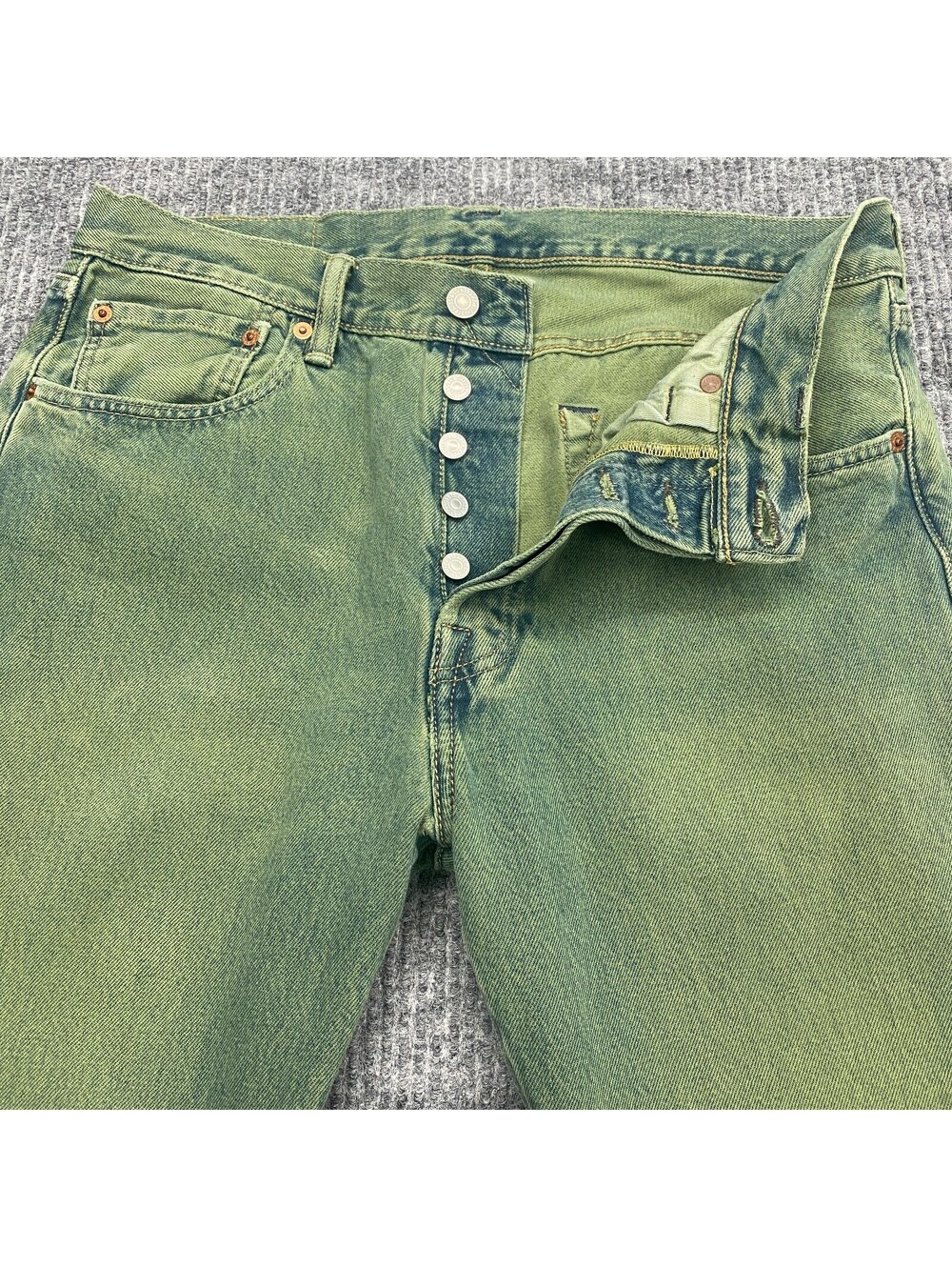 Levi’s 501 CT Jeans Mens 32x33 Fade Green Wash Denim Pants Tapered Button Fly